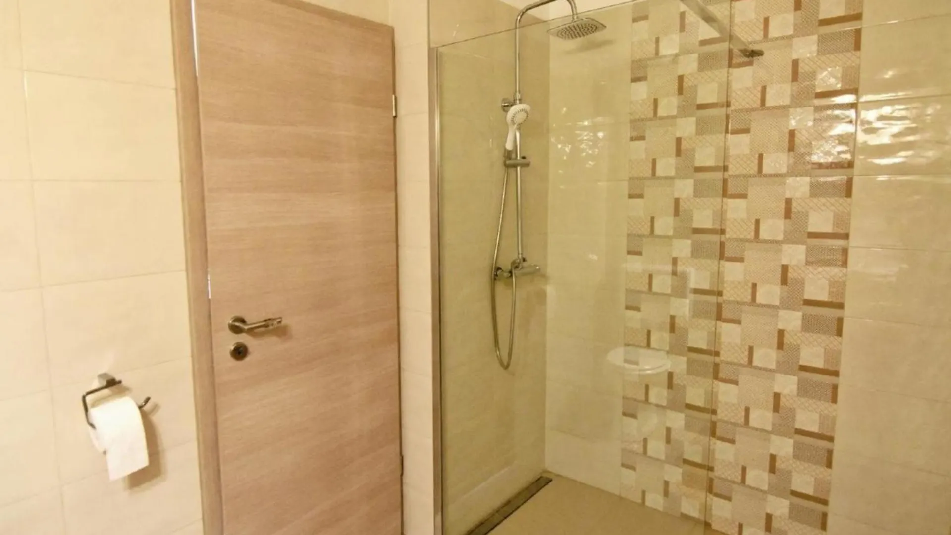 Gemuetliches Appartement In Tar Mit Garten, Gemeinschaftlichem Pool Und Grill Tar-Vabriga Διαμέρισμα